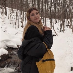 Meet your Posher, Tayea